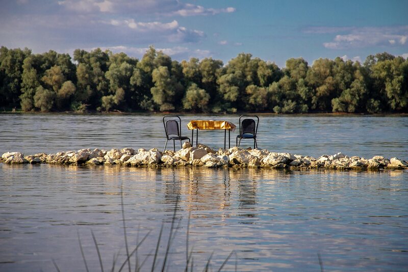 Waterfront Living_River
