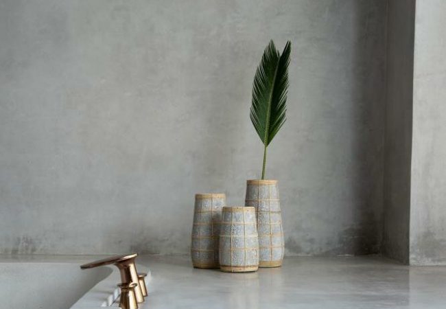 Spirit Of Living_The Cutie Vase - Concrete Natural - M 3