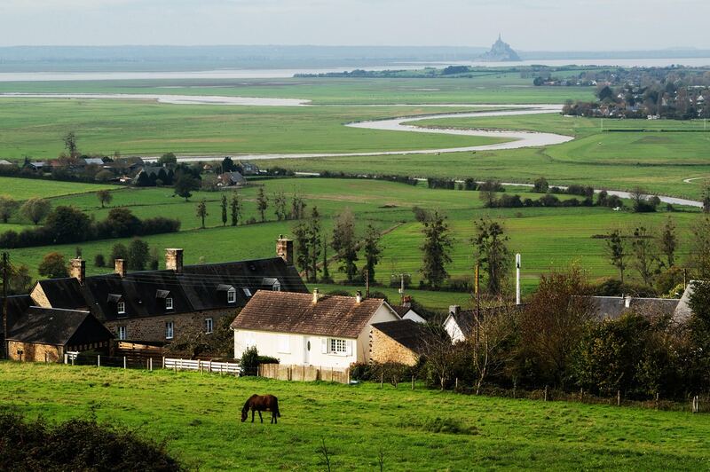 Spiritual Communities: Could that be Your Happy Place? 4 spiritual communities_peaeful farm